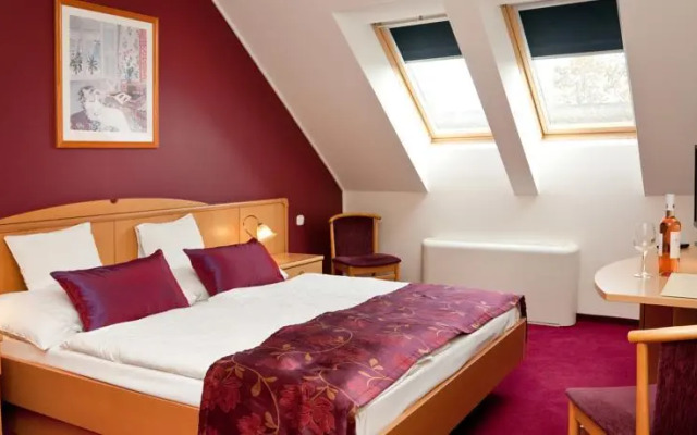 Hotel Kálvária Ii