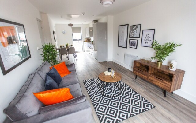 Modern 1-bed - Brand New - Central - Free Wi-fi