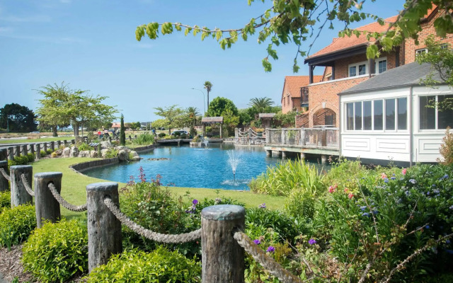 Grand Arden Monaco Nelson