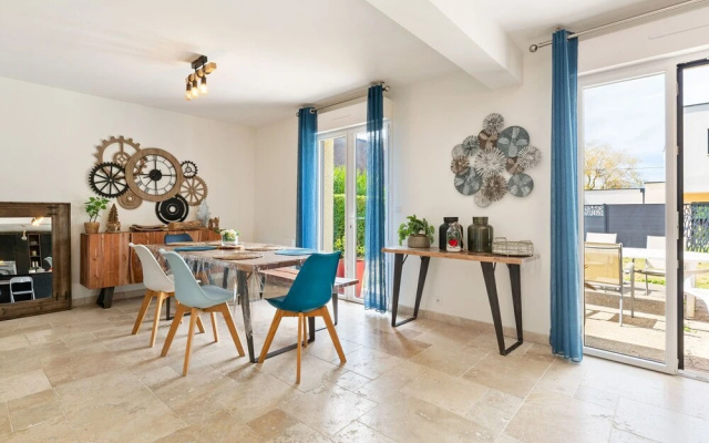 Elegant Holiday Home in Touques With Fenced Garden