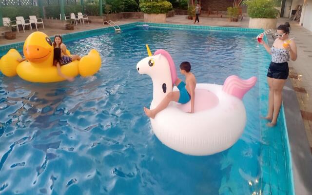 BP Grand Tower Hotel