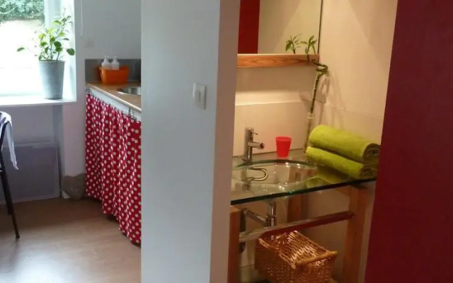 Studio indépendant chez lhabitant