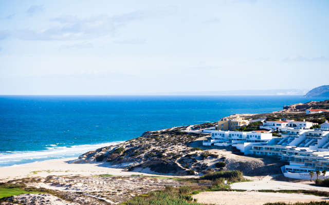 The Beachfront Praia D'el Rey Golf & Beach Resort