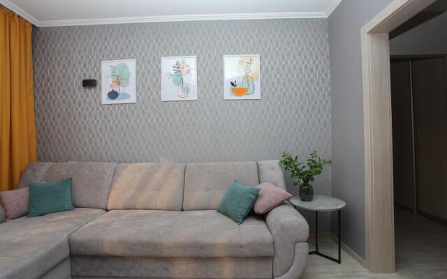 Апартаменты на улице Алексеева 99