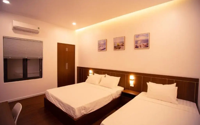 Marina Hotel