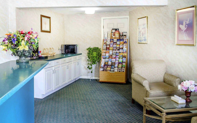 Rodeway Inn Dillsburg