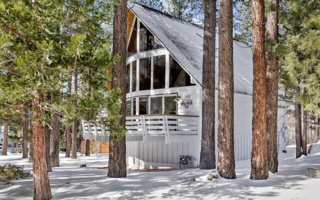 1927-mid-century Modern Chalet 2 Bedroom Home by RedAwning