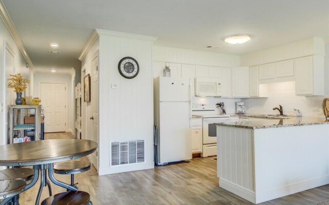 10 A, One Bedroom Condo