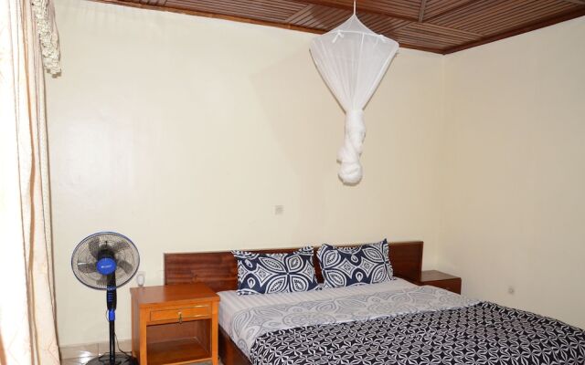 Tinho Guest House