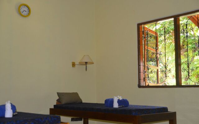 Bagus Beach Resort Lovina