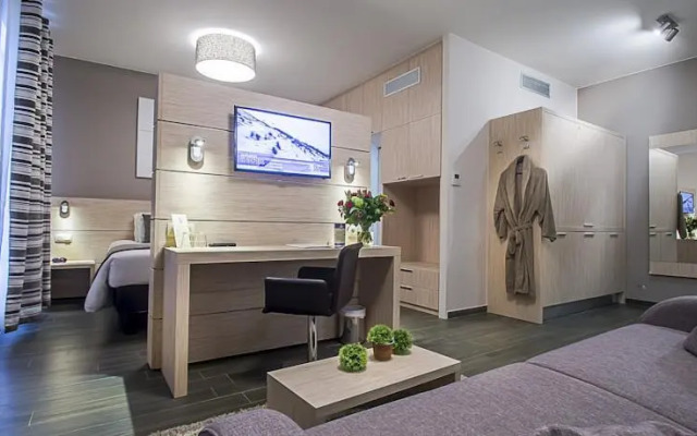 Best Western Plus Aero 44