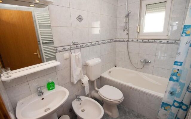 Apartments Lucia