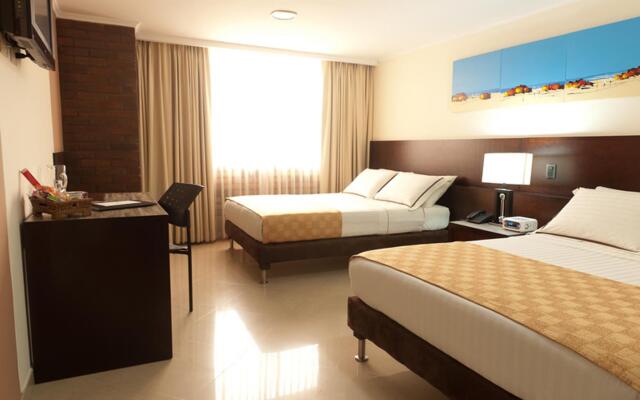 Hotel Alameda de la 10