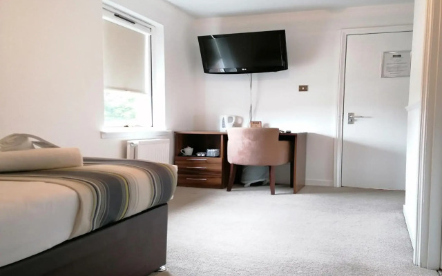 Livingston Lodge Hotel