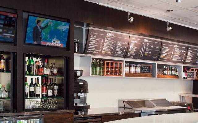 Courtyard by Marriott Marina del Rey