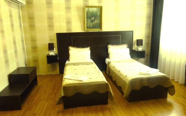 Boulevard Guest House