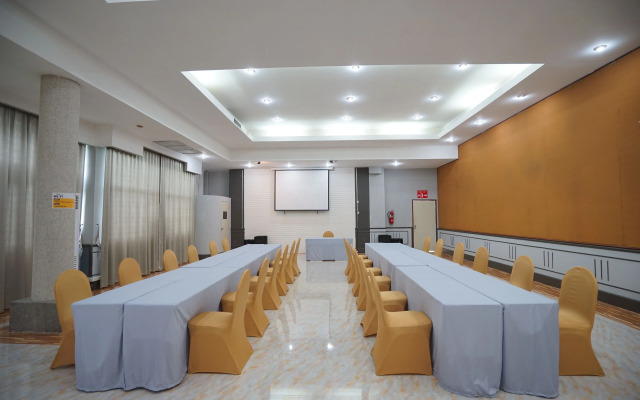 Banchang Palace Hotel