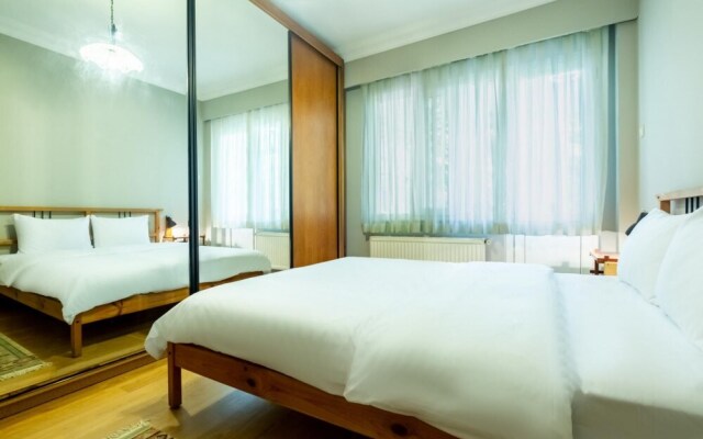 Captivating and Central Flat With Balcony in Sisli