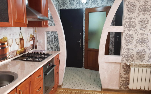 Luxury Apartment-1 in the Center of Yerevan, Safaryans Family