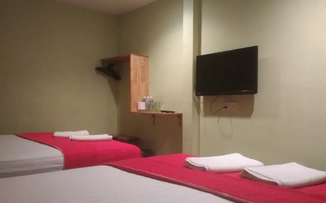 OYO 89773 New Eastern Hotel