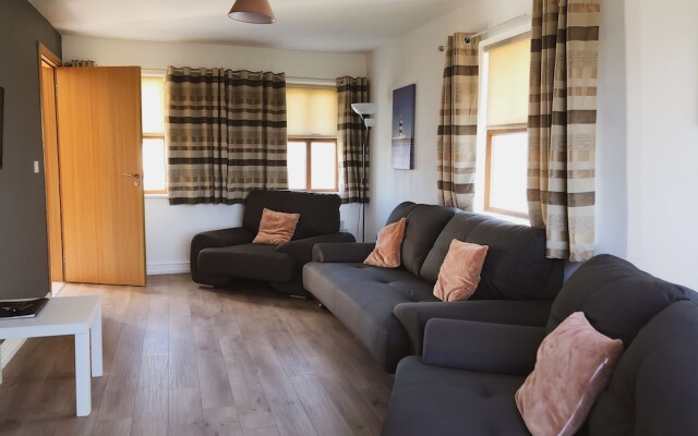 Hookless Holiday Homes