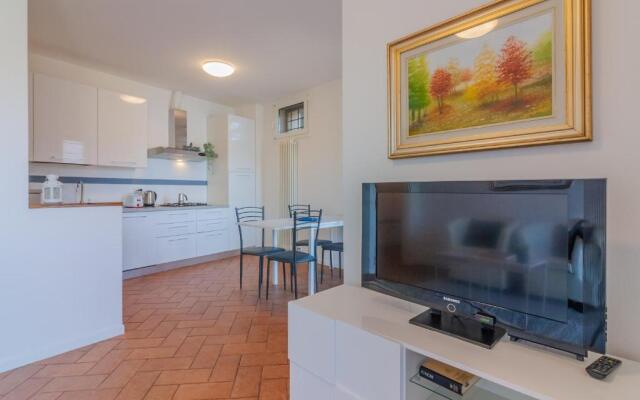 Flower House With Lake View by Wonderful Italy