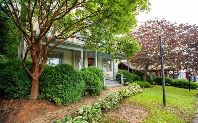 Washington Street Quarters