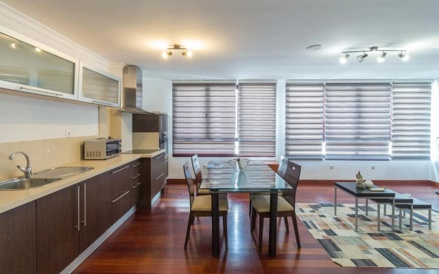 Flatguest Albareda + Penthouse + 2 Bdr + A/C