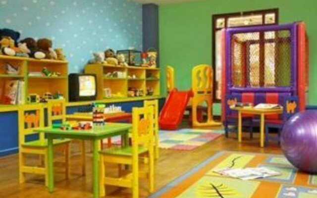 Ciputra Golf, Club & Hotel