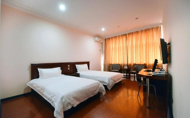 Dalian Fishing Port Hostel