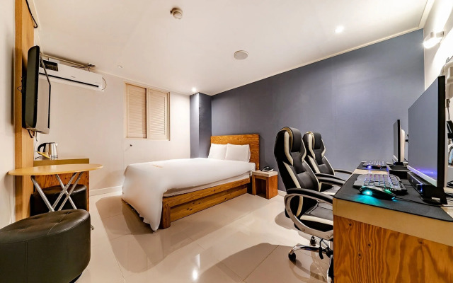 Sanbon Tower Self Check-in Motel