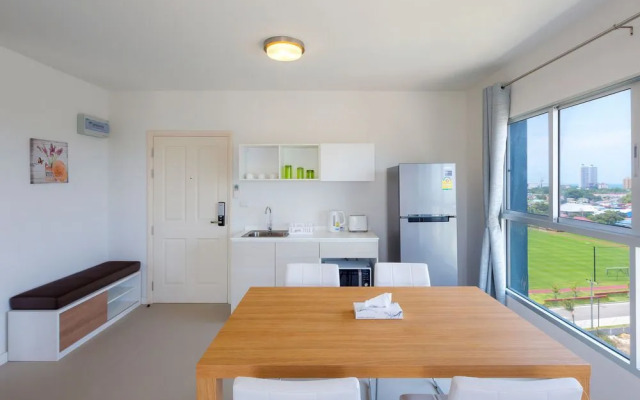 Baan KiangFah SeaView Condominium