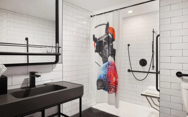 Moxy Halifax Downtown