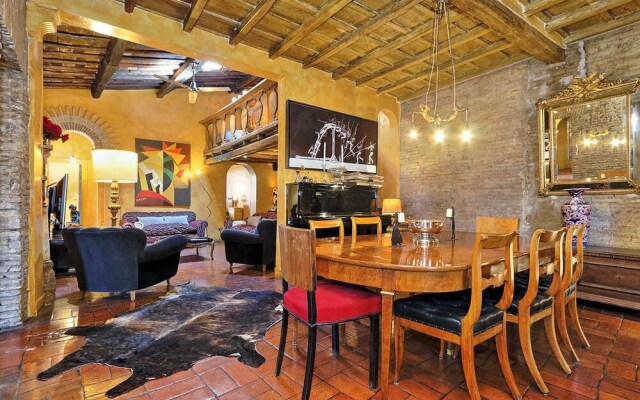 Trastevere Large Apartment With Terrace