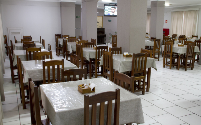 Presidente Hotel - Passos