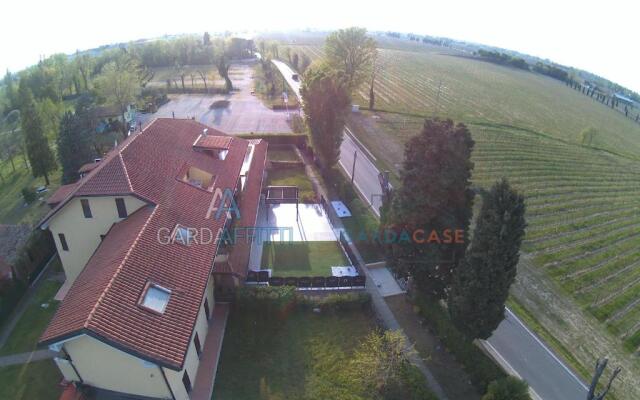 Cristallo Apartment - Desenzano Del Garda - GardaAffitti com