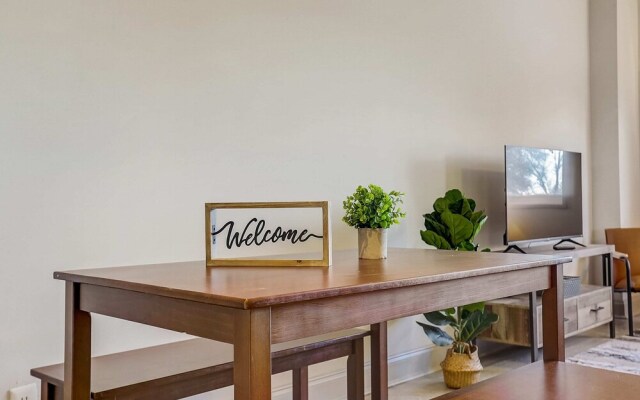 FRONTDESK 500 Fifth Apts Downtown Nashville