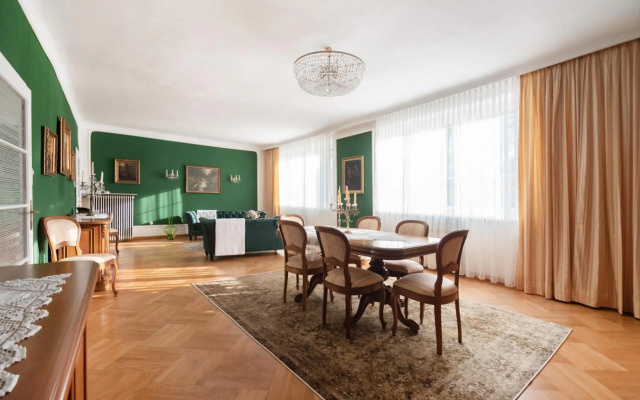 Renoviertes Bauernhaus mit Garten in Ruhelage