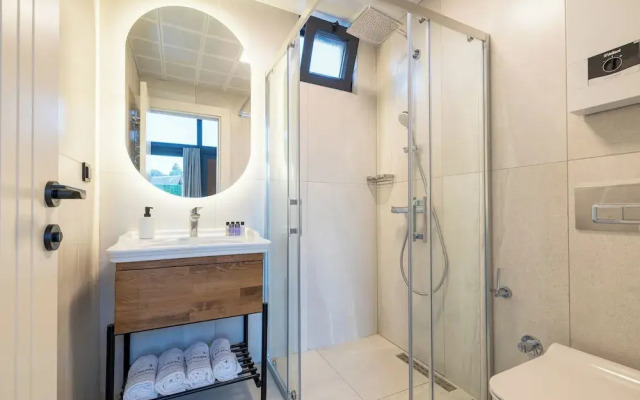 Rota Kilidonia Karaöz Suites&Villas