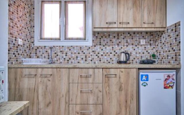 Maro Studio & Apartments