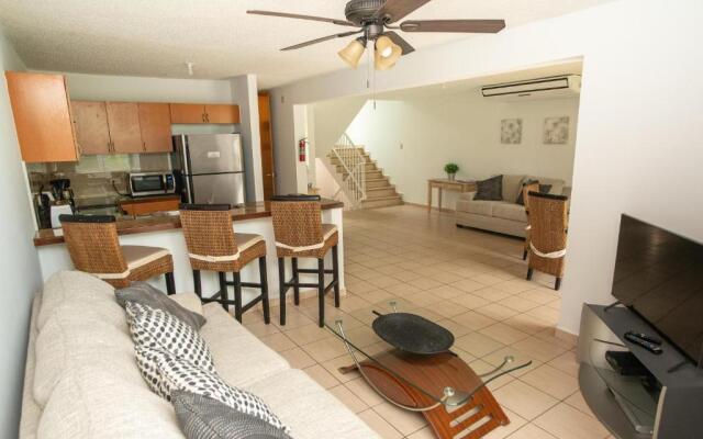 Rooftop Terrace, Shower, Views, BBQ LV 204