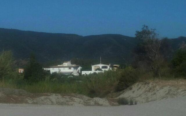 Villa Loddo 3 Pt A 3 Min Mare.sconto Host