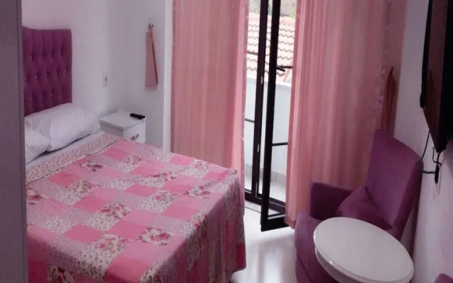 Sahra Motel Sapanca