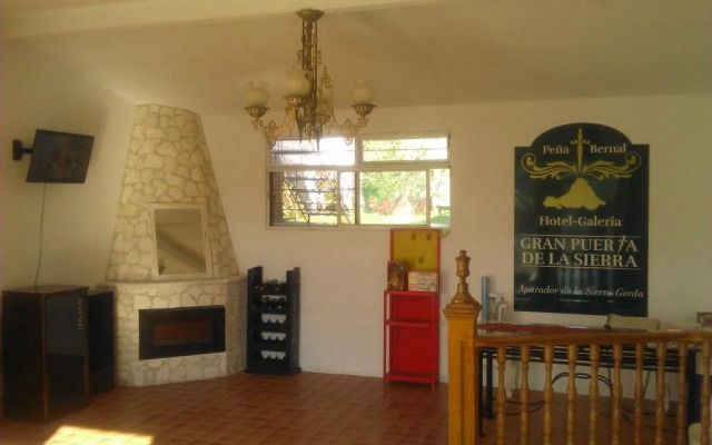 Hotel Galería Gran Puerta de la Sierra