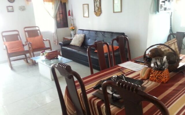Room in Guest Room - Green Sea Inn San Luis