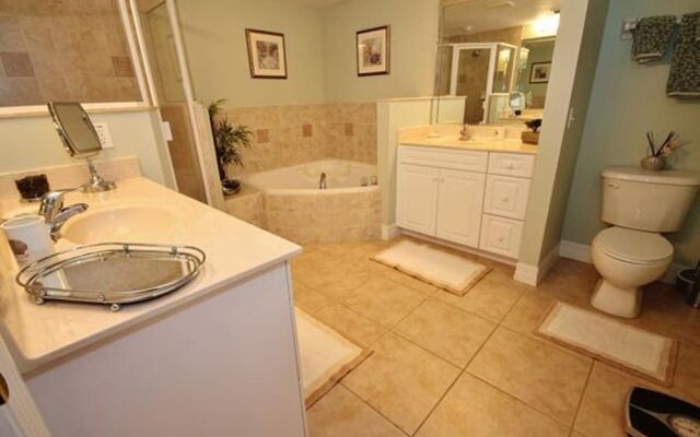 Oceanwalk 14-203 Apartment 3