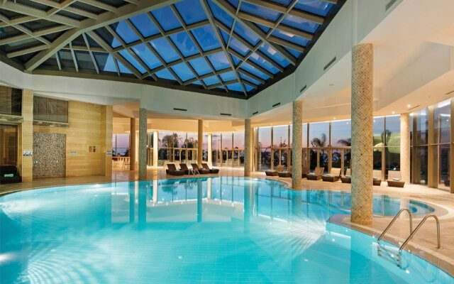 Noah's Ark Deluxe Hotel & Spa