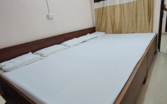 Krishna paying guest house