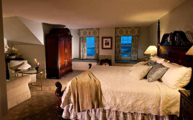 York Harbor Inn