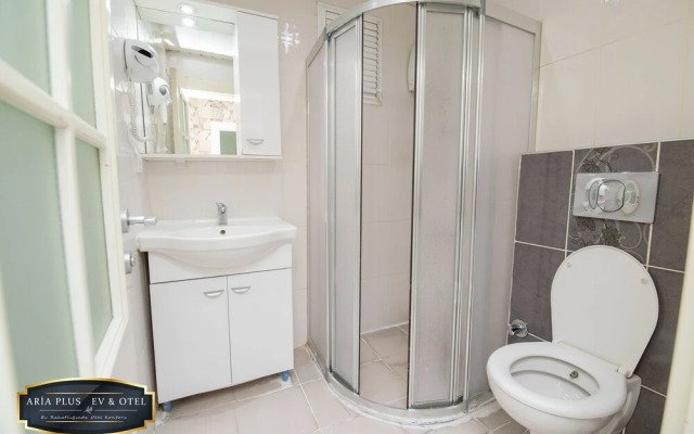 Aria Plus Ev Otel